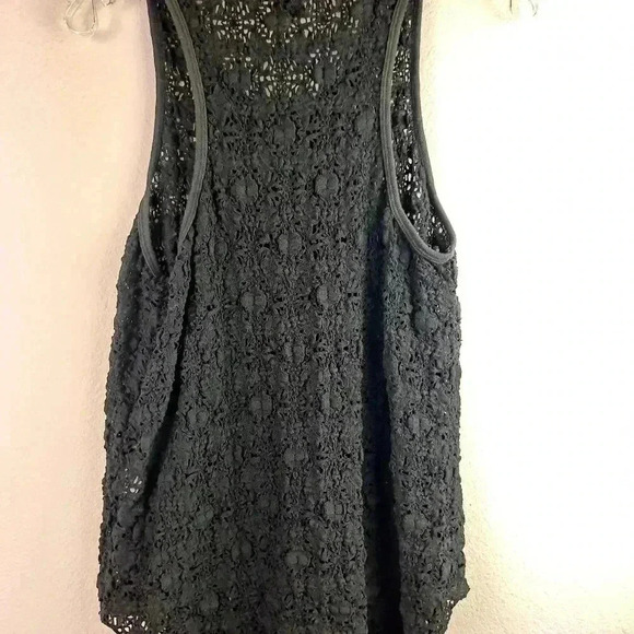 Lucky Brand Tank Top Size Medium EUC - Picture 6 of 8